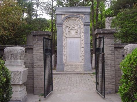 Tomb of Matteo Ricci, Beijing