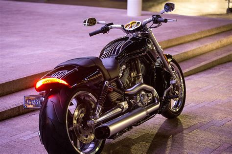 HARLEY-DAVIDSON V-Rod Muscle (2016-2017) Specs, Performance & Photos ...