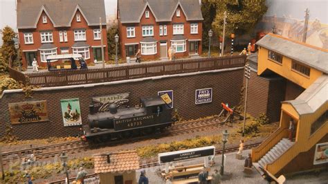 One of the most beautiful British model railway micro layouts of ...