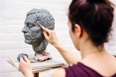Sculpting the Portrait in Clay | Online Sculpture Atelier