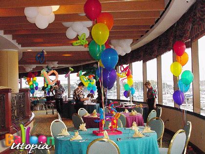 San Diego Birthday Decor by Balloon Utopia