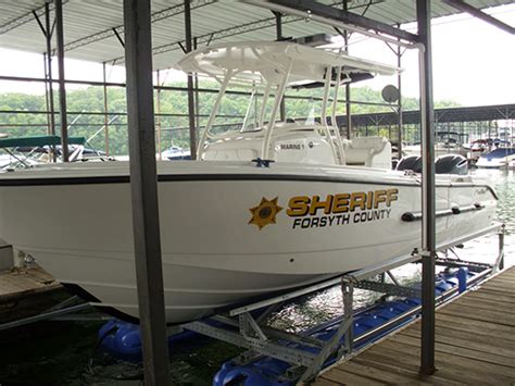 Boat Lifts – HydroHoist Alabama