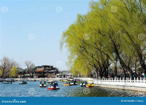 Houhai lake, Beijing editorial photo. Image of beautiful - 34146486