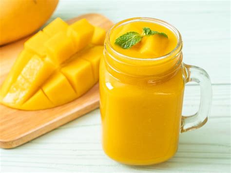 Mango Smoothie Recipe and Nutrition - Eat This Much