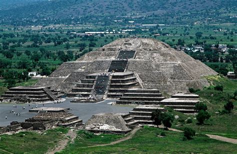 Teotihuacan, Mexico’s Pyramid City, Worshipped Water, Scholar Says - WSJ