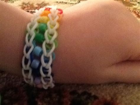 Rainbow loom bead bracelet Rainbow Loom, Friendship Bracelets, Craft Ideas, Beaded Bracelets ...