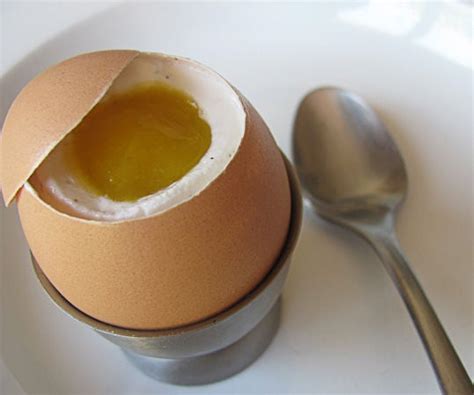 Molecular Gastronomy - Fake Egg Dessert : 3 Steps - Instructables