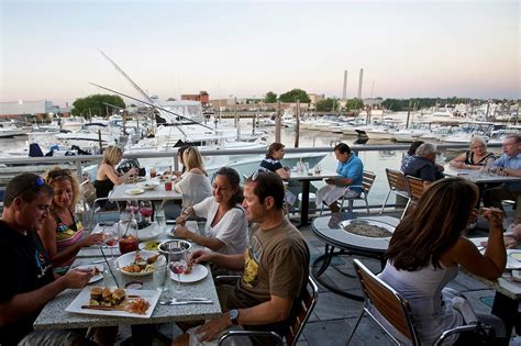 The Patio Restaurant at the Freeport Inn and Marina - Review - The New York Times