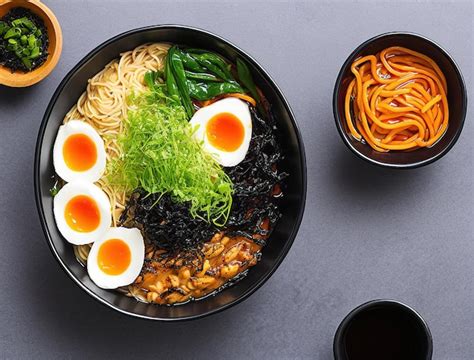 Premium Photo | Japanese cuisine ramen with eggs spicy