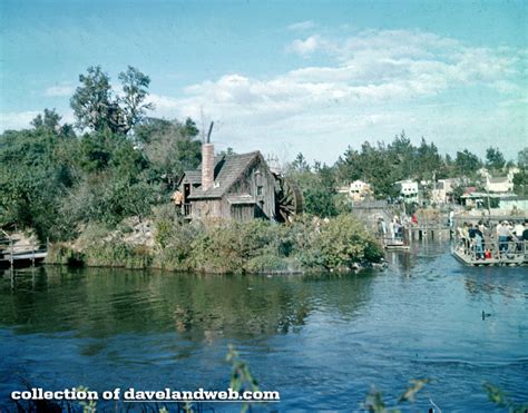 Davelandblog: Summer at Disneyland, 1960