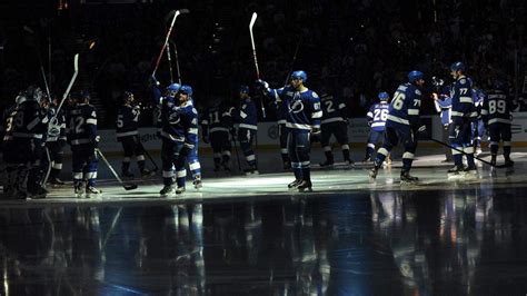 Tampa Bay Lightning Players On Field HD Tampa Bay Lightning Wallpapers ...