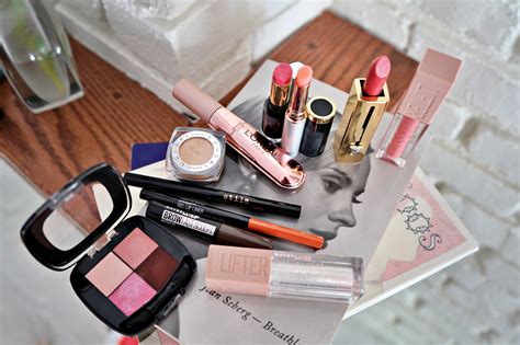 Neutrals, Plaid and Pink: The Preppy Beauty Look of My Dreams