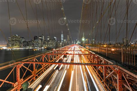 Brooklyn Bridge at Night 16171615 Stock Photo at Vecteezy