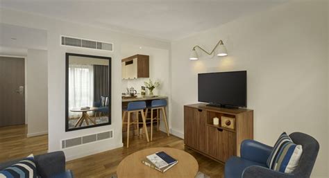 Barbican Residences- luxury, private student apartments in Barbican with gym access