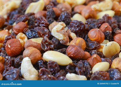 Mixed Nuts and Dried Fruits Stock Photo - Image of papaya, sunflower: 26949792