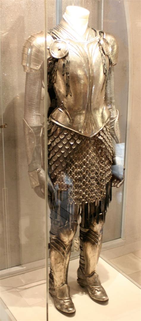 An example of "Half Plate" Armadura Medieval, Arm Armor, Body Armor, Medieval Armor, Medieval ...