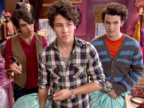 Nicole Gale Anderson Jonas Brothers