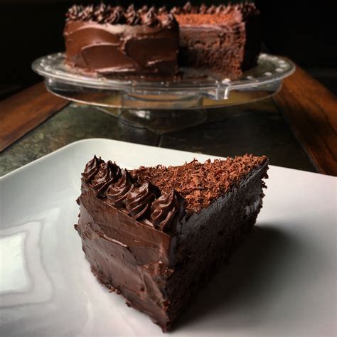 Chocolate Potato Cake with Chocolate Avocado Frosting (V/GF) – Bunny's Bite