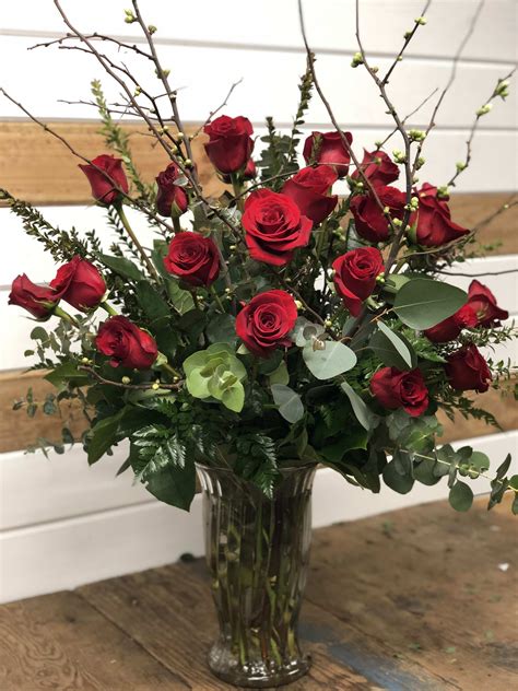 2 Dozen Premium Rose Vase w/ Branches in Modesto, CA | Fresh Ideas Flower Co