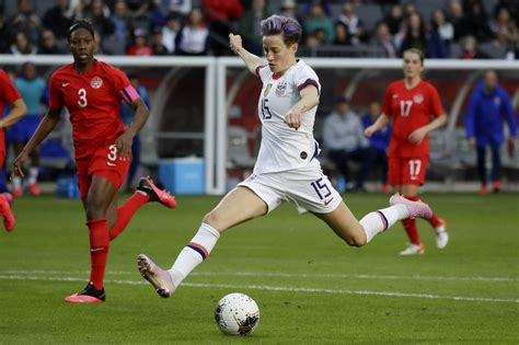 Rapinoe among athletes touting CBD's benefits for pain | AP News