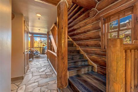 Luxury Log Cabins | Mountain Lodge Telluride