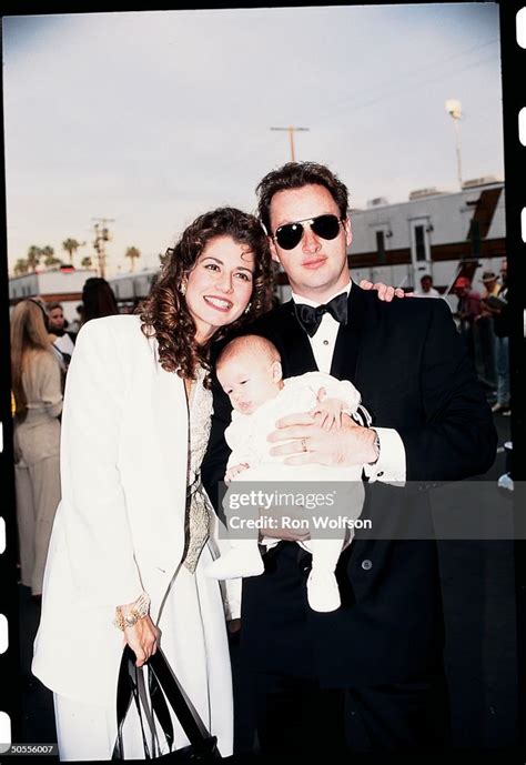 C/W singer Amy Grant w. husband Gary Chapman & baby daughter Sarah News Photo - Getty Images