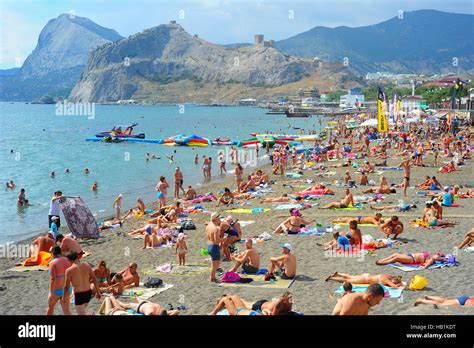 Crimea beach hi-res stock photography and images - Alamy