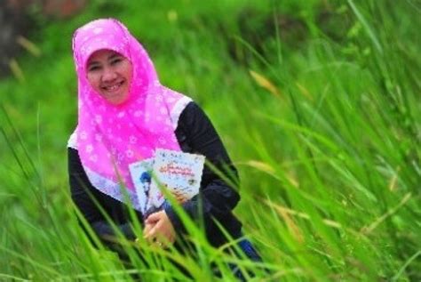 Asma Nadia Ungkap Inspirasi Penulisan 'Assalamualaikum Beijing' | Republika Online