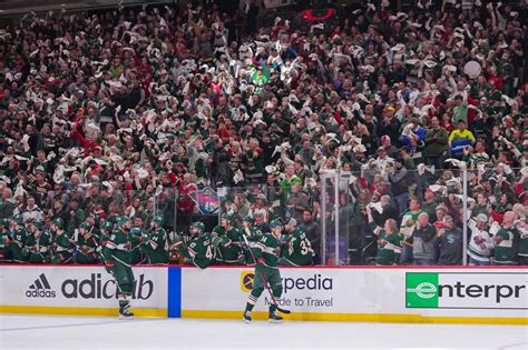 NHL schedule: Minnesota Wild open with four straight home games