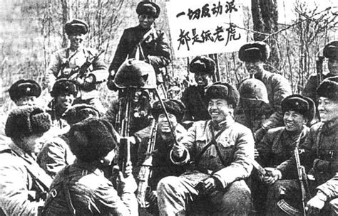 Chinese Troops on the Sino-Soviet Border, Ussuri River, 1969 | Download Scientific Diagram