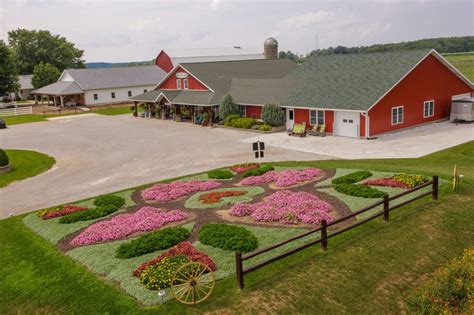 Exploring Indiana Amish Country - Travel Deliciously