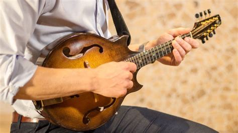 Mandolin Lessons & Courses Online | Beginner to Advanced