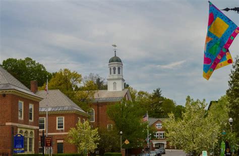 Discover Dining, Shopping, and the Outdoors in Peterborough, NH