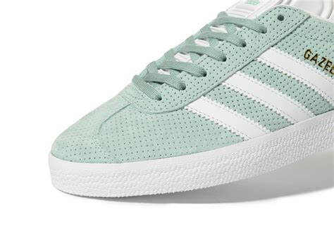 adidas Originals Suede Gazelle in Green - Lyst