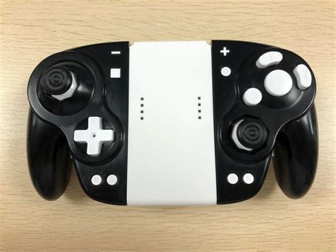 We made a real Gamecube Joycon! : r/Gamecube