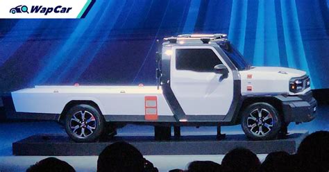 Toyota's newest IMV 0 platform redefines modularity; rebuilding new body style less than 1 hour ...