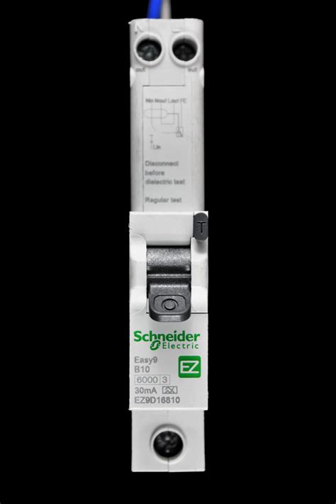 SCHNEIDER 10 AMP CURVE B 6kA 30mA RCBO TYPE A EZ9D16810 EASY9 New ...