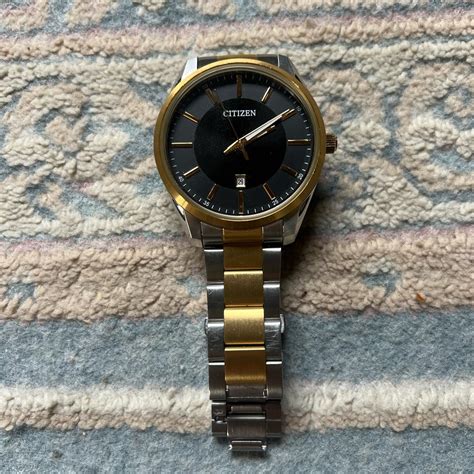 Citizen Two Tone Mens Watch Some signs of wear but... - Depop