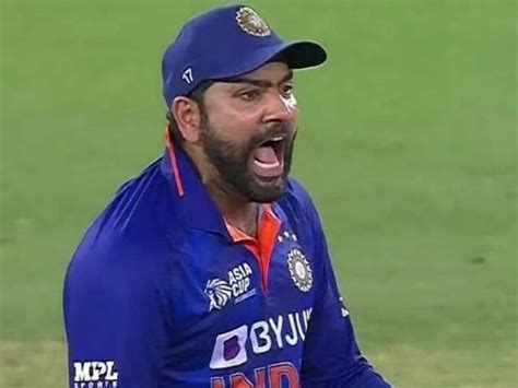 Rohit Sharma' Angry Reaction To Rahul And Sundar Dropping Catches Goes Viral - Watch | Flipboard