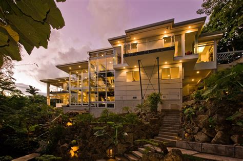 Previews Portfolio: Oahu’s Best Luxury Homes for April/May | Hawaii Home