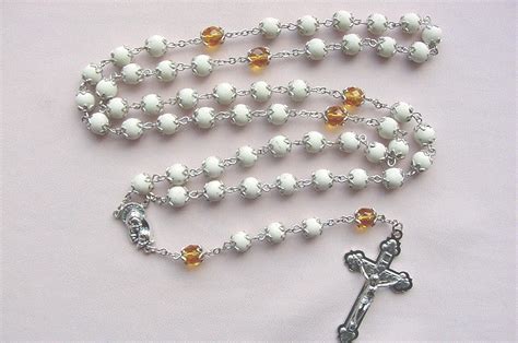 Beading the "Bead World" Way: How to Make a Rosary