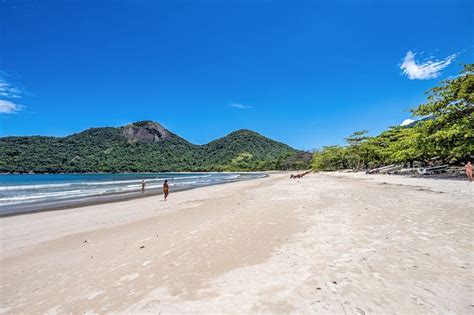 10 Ilha Grande Beaches You Shouldn’t Miss (+Map) - 7 Continents 1 Passport