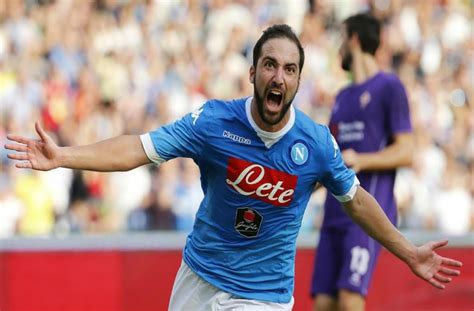 Juventus pagará más 100 millones de dólares por Gonzalo Higuaín