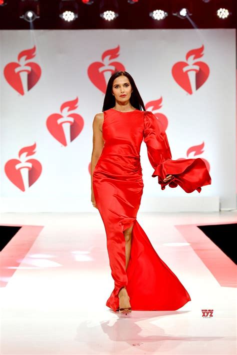 The American Heart Association's Go Red For Women Red Dress Collection 2019 HD Gallery Set 2 ...