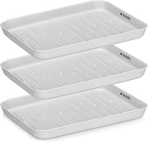 navaris-raised-edge-floor-protecting-boot-trays-boot-tray