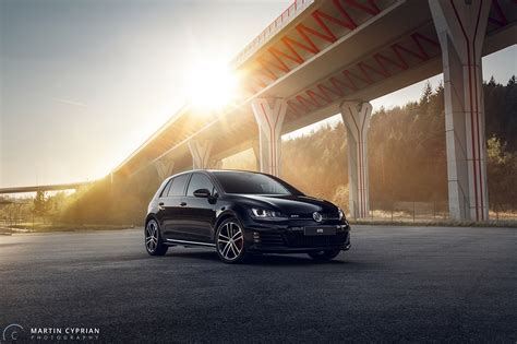 Volkswagen Golf 7 GTD :: Behance