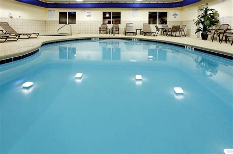 Holiday Inn Express Hotel & Suites FLORENCE NORTHEAST in Florence, AL | Expedia