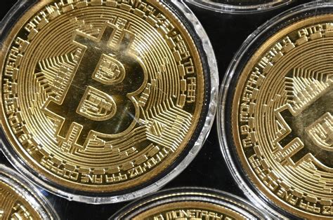 Bitcoin soars past $40,000 as global cryptocurrency market cap hits $1 ...