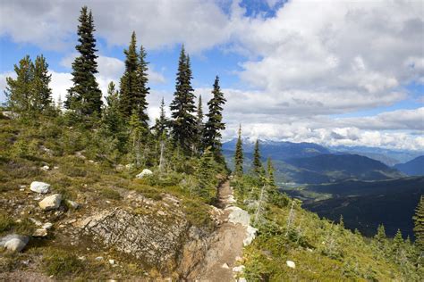 Canada's Best Hiking Routes: The 9 Most Scenic Trails In The Country