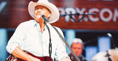 These 15 Alan Jackson Songs Prove He Is One of The Best In Country Music